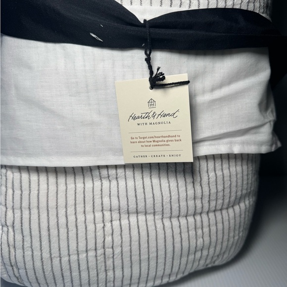 Hearth & Hand Full/Queen Microstripe Quilt Sour Cream/ Railroad Gray - Picture 6 of 9